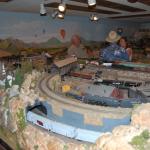 ModelTrains_0043 (May 14, 2011)
